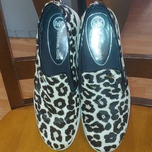MICHAEL KORS LEOPARD LOAFERS